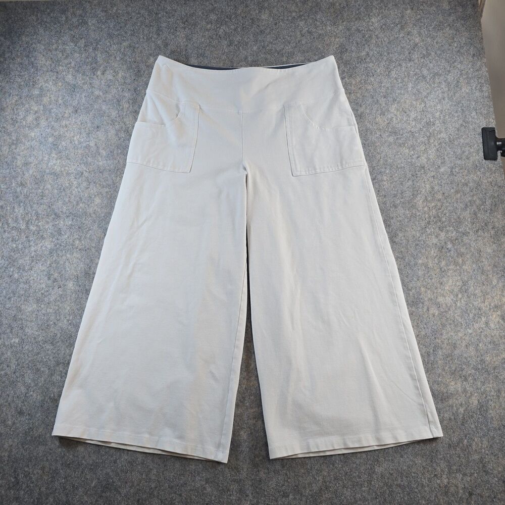 Women with Control Size L White Waist Control 12" Wide Leg Knit Gaucho Pants